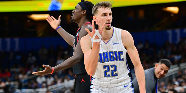 以为湖人管 以为湖人管