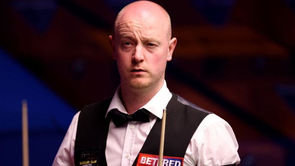 相比之下 相比之下